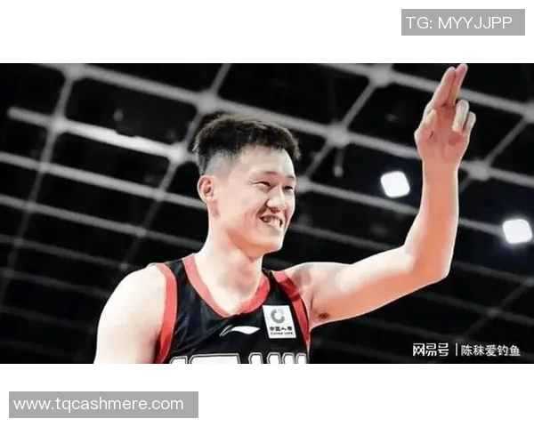 周鹏：从篮球场上的拼搏者到社会公益的践行者，展现多元人生的精彩旅程