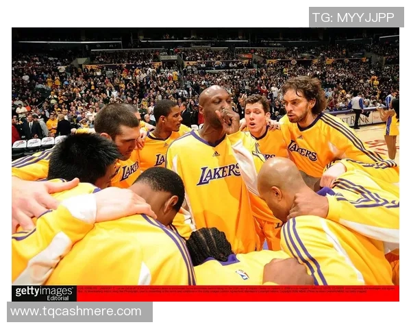 火箭与湖人精彩对决回顾12月18日比赛录像分析与亮点总结