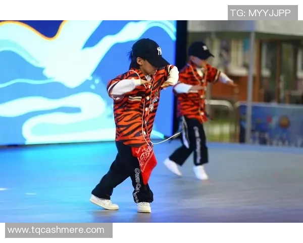 街舞盛宴：深入了解西安街舞队员的独特才华与个人风采MBA